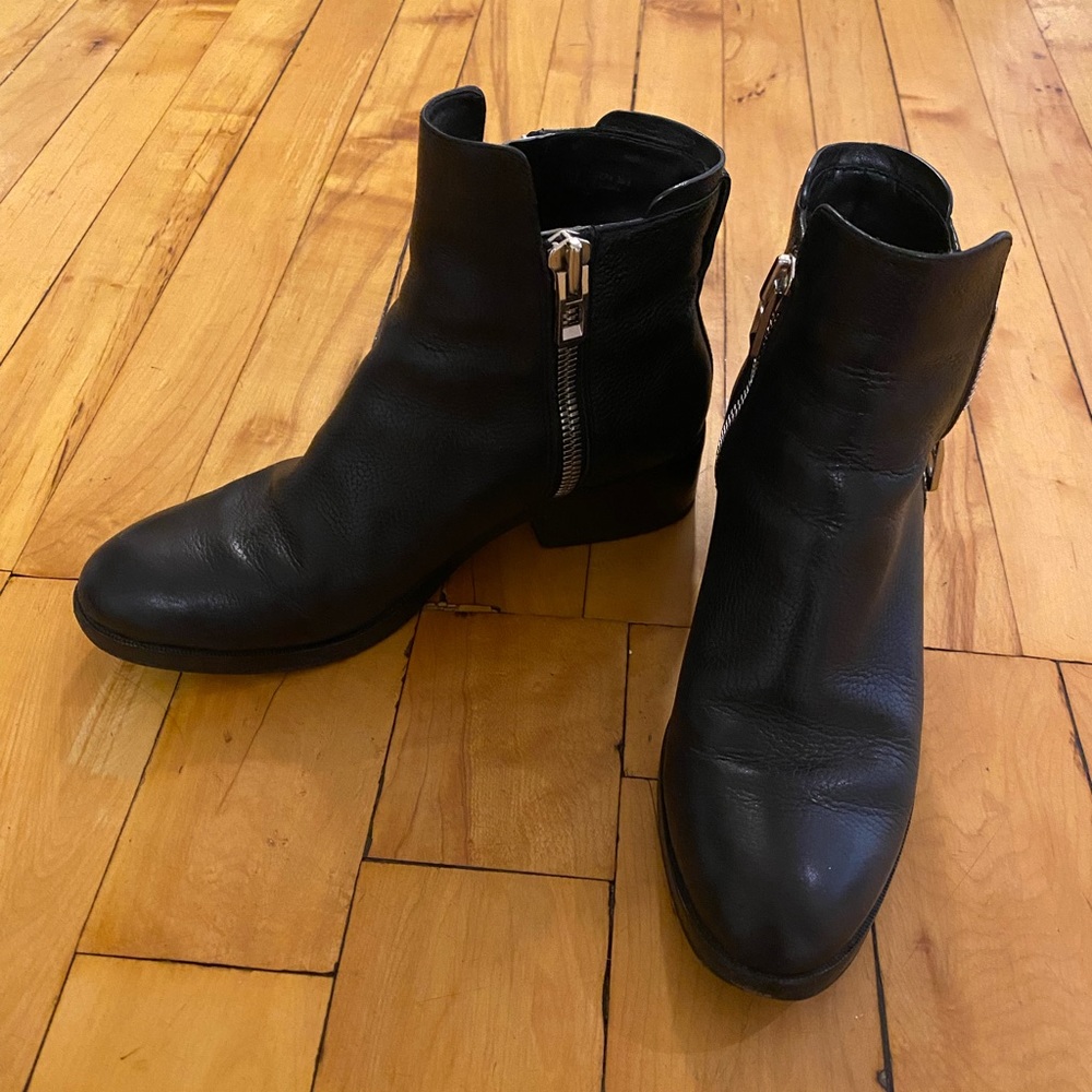 3.1 Phillip Lim Alexa 40mm Boots in black. Size 36.5/6.5
